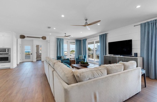 Toilla Segunda House | 🌊 Sealation! – Luxe 8BR w/Pool | Game Room | Rooftop Deck | Elevator 🌊