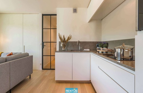 Oostduinkerke-Bad Apartment | Sealine - modern apartment at 100m from the beach