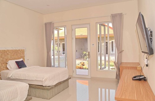 Purwakerti Hotel | Seamount Hotel