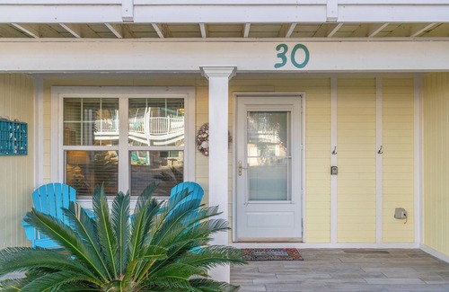 Laguna Beach House | SeaRenity Awaits: 2-BD, 2-BA Coastal Escape! Perfect for 6! Pet Friendly!