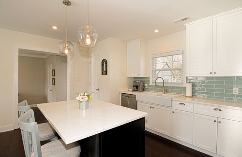 Mayo House | Searenity Stays, a Cozy Home