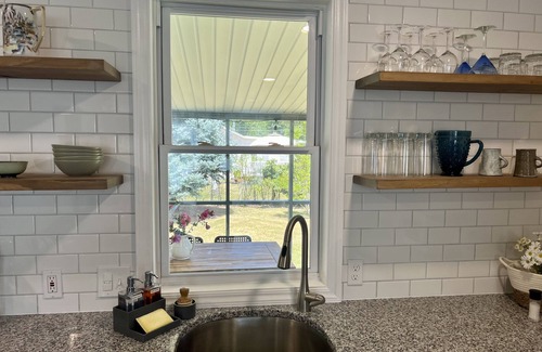 Villas Cottage | Seas the Day by the Bay with Spectacular Sunsets!