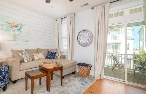 Atlantic Beach House | Seas the Day home