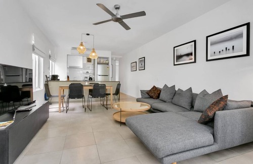 Port Douglas Apartment | Seascape Holidays at The Beach Club Apartment