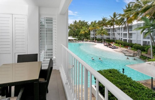 Port Douglas Apartment | Seascape Holidays at The Beach Club Apartment