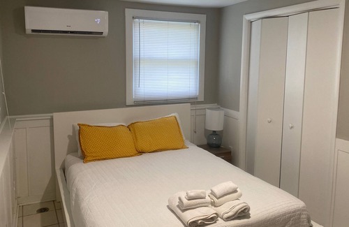 Chic's Beach Apartment | Seascape Studio Suite