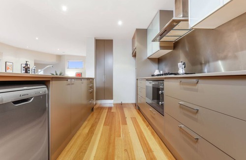 Inverloch House | Seascape - The Ultimate Inverloch Retreat