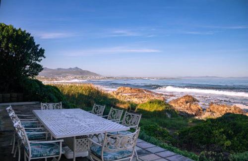 Hermanus House | Seascape, Vermont Retreat