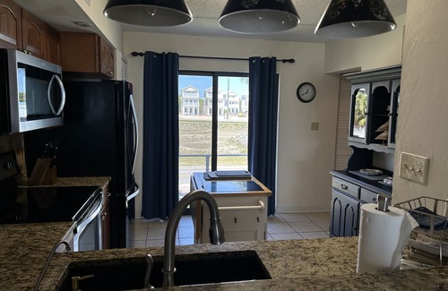 St. George Island Condo | SEASHELL ESCAPE - Pool & Beach Front 2 Bedroom sleeps 6 - Enjoy!