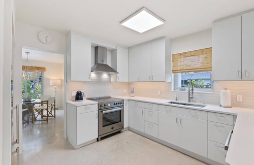 Lake Park House | Seashell Retreat