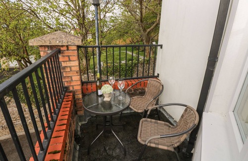 Tenby Cottage | SEASHELLS, family friendly, country holiday cottage in Tenby