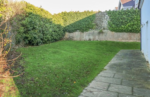 Tenby Cottage | SEASHELLS, family friendly, country holiday cottage in Tenby