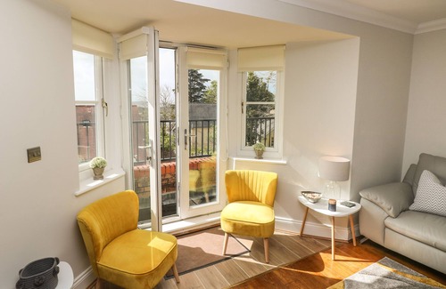 Tenby Cottage | SEASHELLS, family friendly, country holiday cottage in Tenby