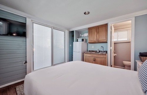 Ocean Bay Park Hotel | Seashore Condo Hotel #12B, Cozy Fire Island Escape, Near Ferry - With Bay Views and Steps from the Beach.