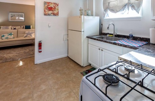 Highlands Apartment | Seashore Town - quaint one bedroom apartment