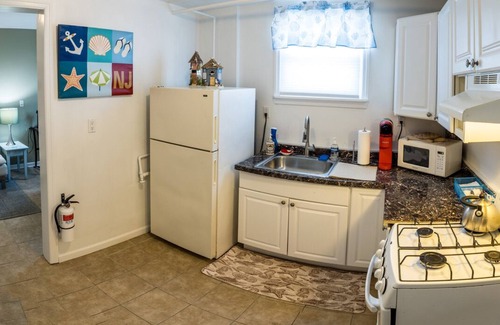 Highlands Apartment | Seashore Town - quaint one bedroom apartment