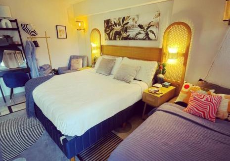 Waikiki Apartment | Seashore Waikiki studio 1 block from a beach No Resort Fees