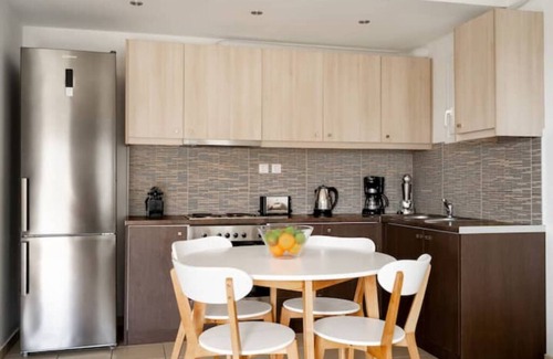 Kipri Apartment | Seaside 2-BDR Luxury Suite #1 Pool & Sea Views