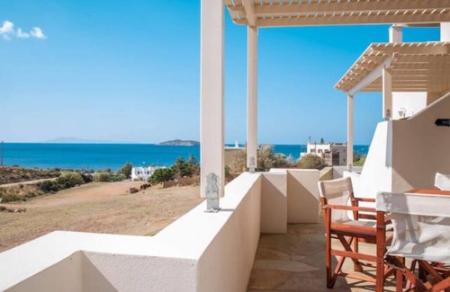 Kipri Apartment | Seaside 2-BDR Luxury Suite #1 Pool & Sea Views