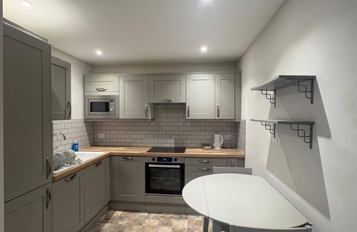 Hove Apartment | Seaside 2 Bedroom Flat