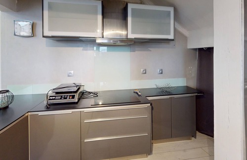 La Tamarissiere Apartment | Seaside Apartment in Agde - 4 pers, 2 bedrooms with parking
