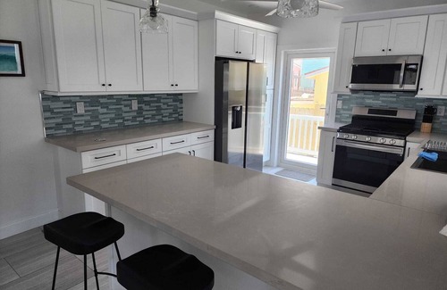 Treasure Cay House | Seaside Bliss: Dockside Living with Stunning Sunsets and Sunrises