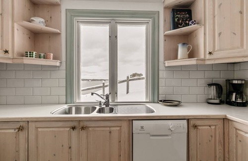 Stavsnas House | Seaside Bliss for Families: Home Away from Home