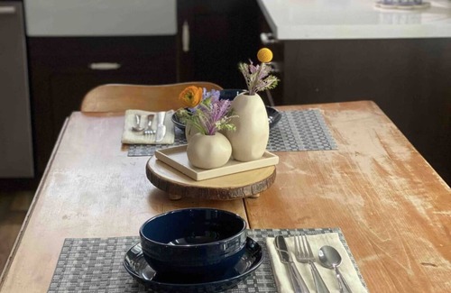 Seaside House | Seaside Boho Bungalow close to beaches, bike trails, Laguna Seca, Pebble Beach.