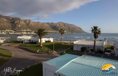 Fleur Park Apartment | Seaside Charm