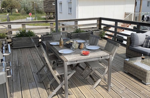 Gruissan Plage Ski Chalet | Seaside cottage