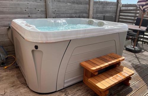 Bournemouth House | Seaside Cottage