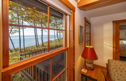 Lincolnville Cottage | SEASIDE COTTAGE- LOON- Town of Lincolnville