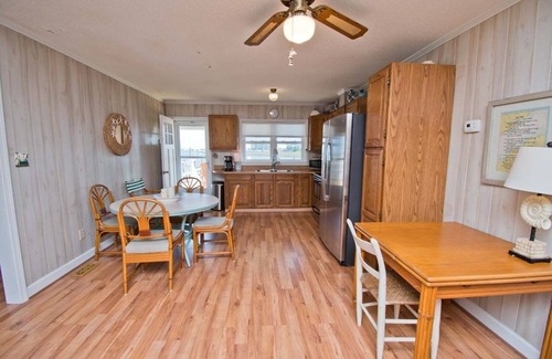 Morehead City House | Seaside Cottage, Soundfront House in Beaufort, NC