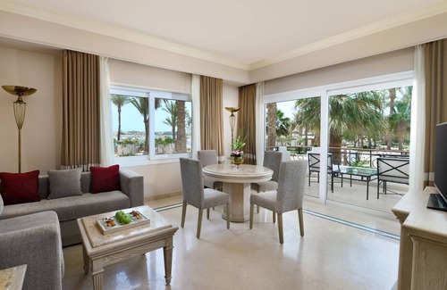 Ras Umm Sid Hotel | Seaside Resort with Spa, 3 Pools, Tennis & Near to Diving Spots – Adults Only
