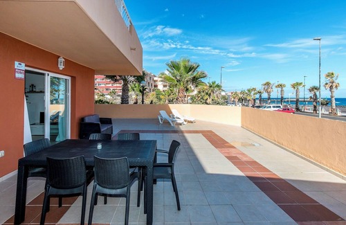 Puerto de Guimar Apartment | Seaside Escape, Pool & Terrace in Puertito Güímar