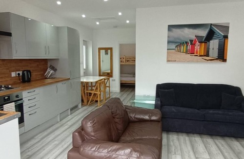 Warden Ski Chalet | Seaside Escape Chalet in Leysdown-on-Sea