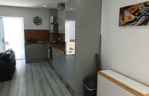 Warden Ski Chalet | Seaside Escape Chalet in Leysdown-on-Sea