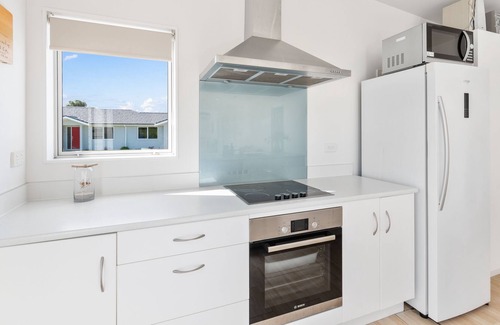 Ruakaka House | Seaside Escape - Ruakaka Holiday Home