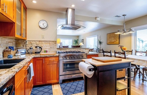 Grover Beach House | Seaside Garden Escape, A Stroll to the Beach!