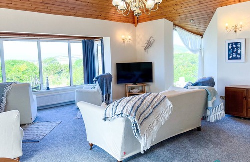 St Brides Cottage | Seaside holiday home in Whitesands, St Davids