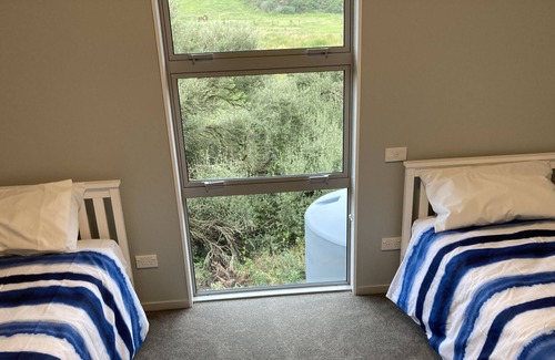 Kaka Point House | Seaside Holiday House, 30m from the beach.