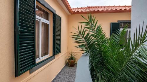 Calheta House | Seaside House in Estreito