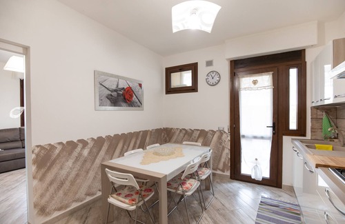 Torre del Lago Puccini House | Seaside villa sleeping up to 8 people with private garden and 2 parking spaces.