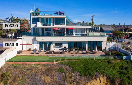 Leucadia House | Seaside Luxury Duplex with Putting Green E950-0