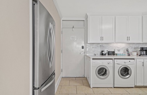 Silver Sands Beach Condo | *Seaside OASIS* 2B-2B Condo with a Gorgeous View!