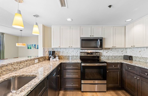 Crescent Beach Hotel | Seaside Resort