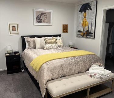 Napier House | Seaside retreat
