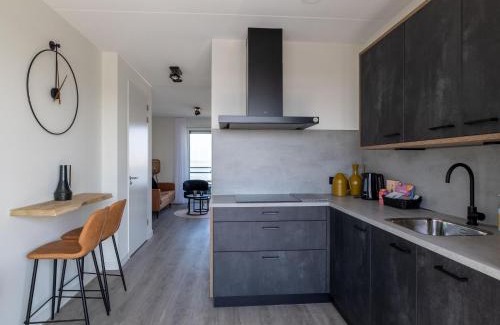Sint-Annaland Apartment | Seaside Retreat, Sint-Annaland