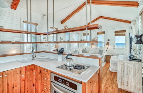 Seaside Cottage | Seaside's Chic Gulf-Front Retreat, Renovated with Elegant Design, Ocean Views, and Jacuzzi.