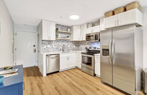 Coffeyville Condo | Seaside Sanctuary- A Renovated Peaceful Escape